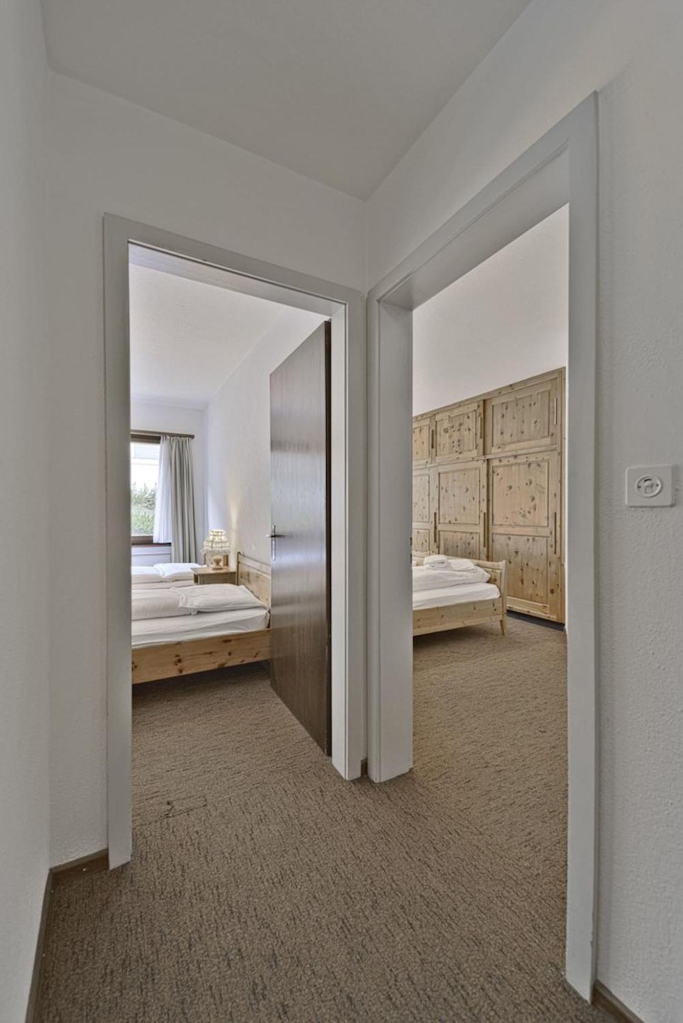 Chesa Arlas - St. Moritz Apartment Luaran gambar